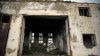 Cu frica-n sân prin Capitală: Clădirile abandonate prezintă un adevărat pericol pentru locuitori