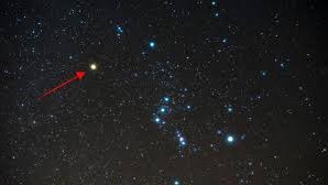 Una dintre cele mai strălucitoare stele de pe cer şi-a pierdut considerabil din intensitate