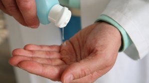 Atenţie! Folosirea în exces a gelurilor dezinfectante face mai mult rău decât bine
