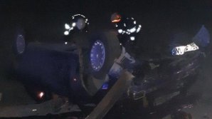 Accident violent pe traseul M2. Şoferul unui BMW a fost rănit