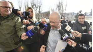 Viceprimarul Bucureştiului s-a prăbușit cu liftul. Pompierii la faţa locului