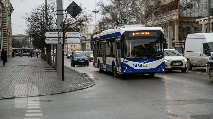 Noi MODIFICĂRI privind circulația transportului public în Capitală, în weekend 