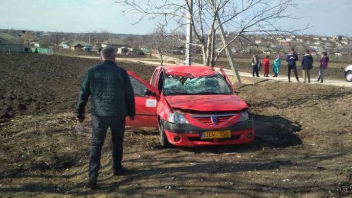 ACCIDENT GRAV la Făleşti. Şoferul a murit pe loc (FOTO)