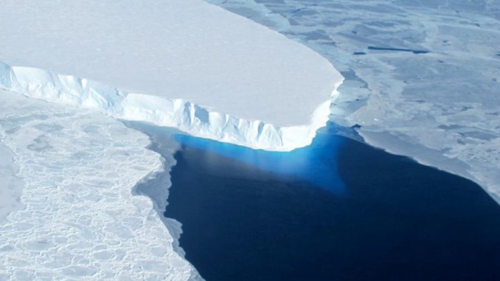 Compuşi organici de pe Marte de acum miliarde de ani au fost descoperiţi într-un meteorit căzut în Antarctica