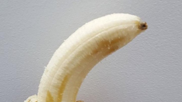 Să nu mai mănânci NICIODATĂ vârful bananelor. PERICOLUL la care te expui