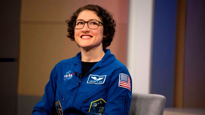 Christina Koch, noua vedetă a NASA. Astronautul ar putea fi prima femeie care pune piciorul pe Lună