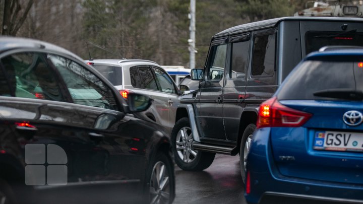 InfoTrafic: Flux majorat de transport în Capitală