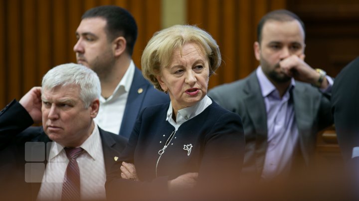 Show Must Go On. Şedinţa plenară a Parlamentului din 21.02.2020 (FOTOREPORT)