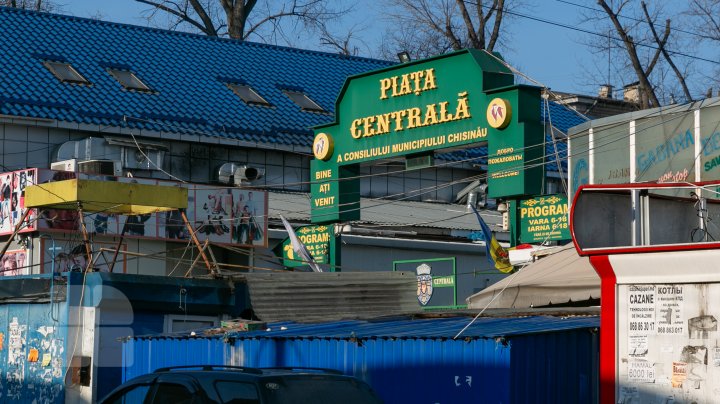 Piaţa Centrală din Capitală revine la regimul normal de activitate