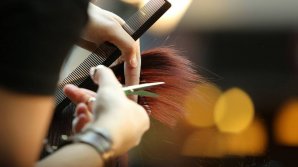 Coronavirus: Guvernul australian renunţă la impunerea unor reguli mai stricte în frizerii după un val de critici