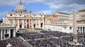 Paștele 2020 nu va fi sărbătorit cu public la Vatican