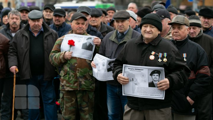 Prima zi de post cu proteste, comemorări, violențe și trafic blocat (FOTOREPORT)