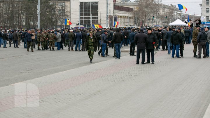 Prima zi de post cu proteste, comemorări, violențe și trafic blocat (FOTOREPORT)