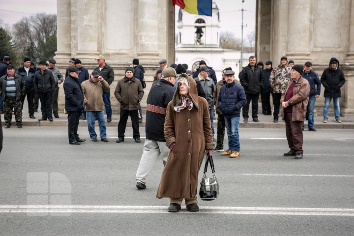 Prima zi de post cu proteste, comemorări, violențe și trafic blocat (FOTOREPORT)