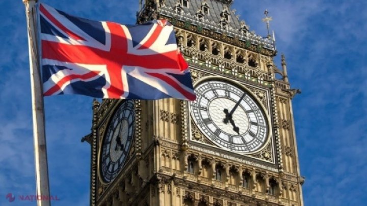 Johnson îi avertizează pe britanici: Staţi în casă sau veţi faceţi faţă unor măsuri mai dure