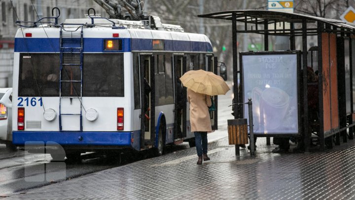 METEO 9 martie: Ploi slabe în toată ţara. Câte grade vor indica termometrele  