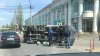 Accident grav în Capitală! Un camion s-a răsturnat, după ce s-a ciocnit cu un microbuz (FOTO/VIDEO)