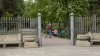 De astăzi mai puține restricții, este permis accesul în parcuri și locuri publice (FOTOREPORT)