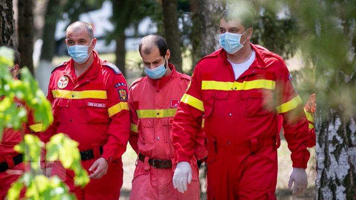 52 de cadre medicale din România vor lucra cot la cot cu doctorii moldoveni în lupta cu COVID-19 (FOTOREPORT)