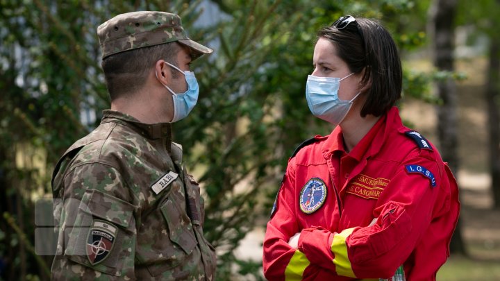 52 de cadre medicale din România vor lucra cot la cot cu doctorii moldoveni în lupta cu COVID-19 (FOTOREPORT)