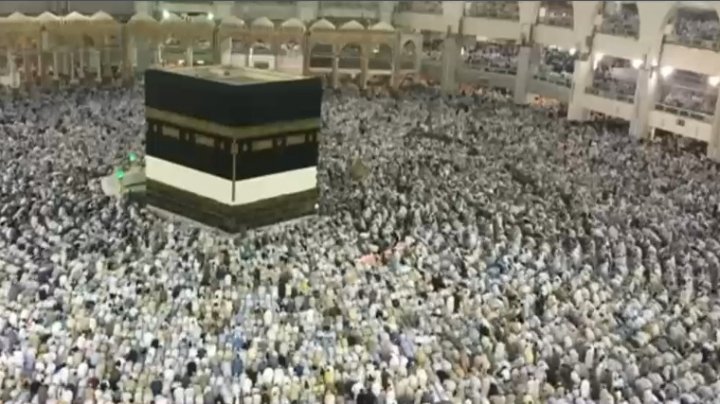 Arabia Saudită a impus restricţii de deplasare de 24 de ore în Mecca şi Medina