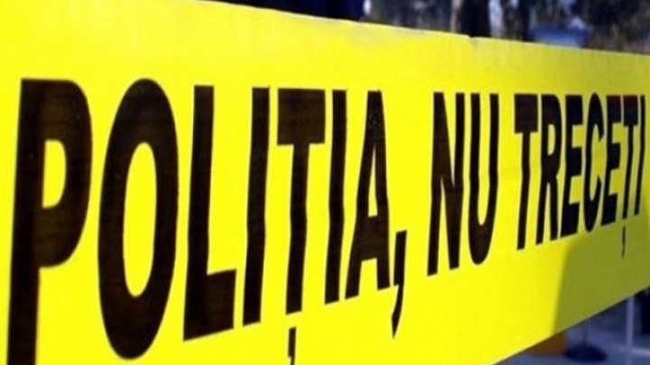 SCANDAL cu final tragic la Bucureşti. Un bărbat a fost împuşcat mortal de poliţişti, după ce acesta a ieşit dezbrăcat şi-a ameninţat vecinii cu cuţitul