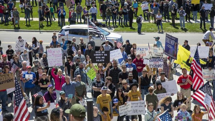 Proteste în SUA faţă de măsurile de izolare. Trump vrea ca Beijingul să suporte consecinţele