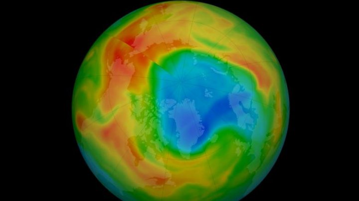 O gaură de dimensiuni record a apărut în stratul de ozon deasupra Arcticii