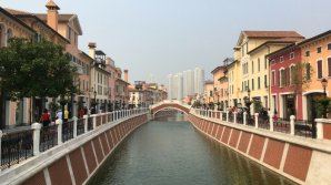 China pășește într-o "nouă eră" a arhitecturii. Guvernul interzice clădirile copiate din alte țări