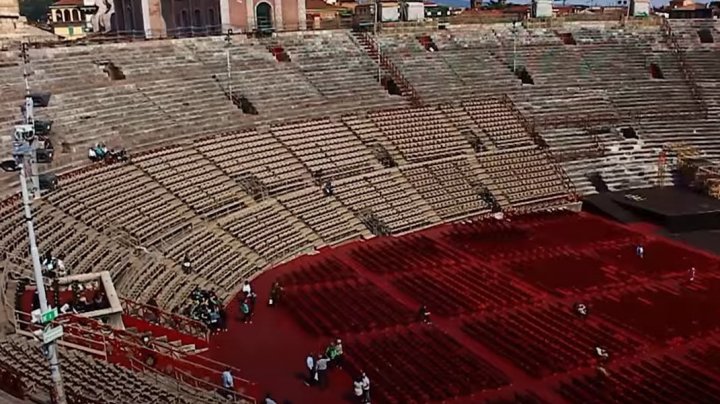 Ediţia din acest an a cunoscutului festival de operă de pe Arena din Verona, anulată din cauza pandemiei de COVID-19