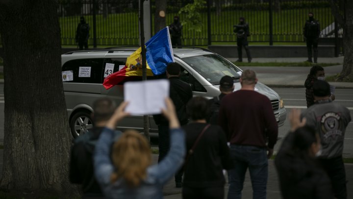 Protestul reprezentanţilor businessului mic şi mijlociu (FOTOREPORT)