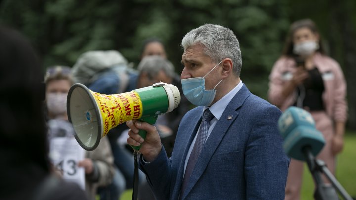 Protestul reprezentanţilor businessului mic şi mijlociu (FOTOREPORT)