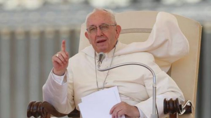 Papa Francisc consideră că orice vaccin eficient împotriva Covid-19 ar trebui să fie disponibil întregii lumi