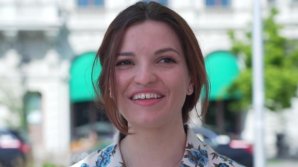 Motivul incredibil pentru care o româncă a străbătut 1.500 de kilometri din Londra până în Suedia: "Sunt norocoasă și fericită"