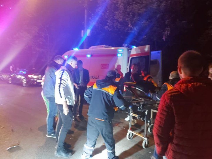 Accident grav în sectorul Botanica din Capitală. Două motociclete s-au tamponat violent (FOTO/VIDEO) 