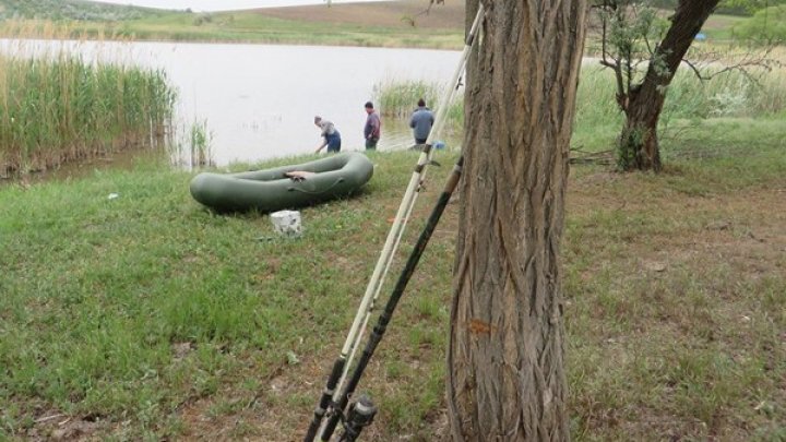 Nouă pescari din raionul Ungheni s-au ales cu amenzi în loc de pește