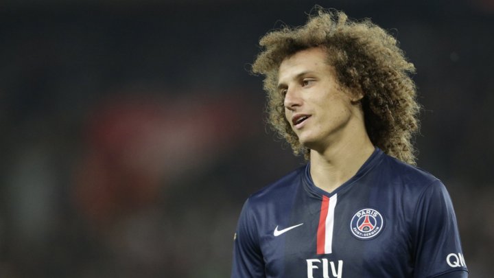 Arsenal Londra îşi întăreşte lotul. "Tunarii" i-au prelungit contractul lui David Luiz