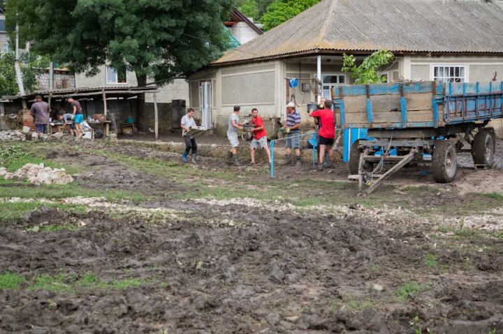 Chicu a cerut evaluarea pagubelor din localitatea Hansca, devastată de ploi