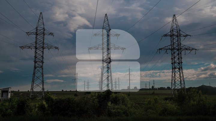 Spînu: Moldova împrumută energie electrică din Ucraina pentru a acoperi necesităţile ţării