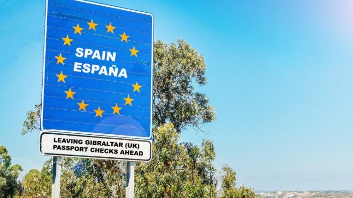 Spania îşi redeschide graniţele din 21 iunie pentru Spaţiul Schengen, mai puțin pentru Portugalia