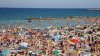 ROMÂNII AU UITAT DE PANDEMIE: O sută de mii de turişti s-au odihnit pe plaje