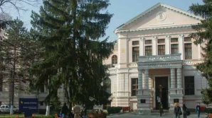 Îndemn la studii în pandemie. Universitățile sunt promovate prin înregistrări video