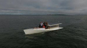 O altfel de călătorie. Bărcile solare ar putea fi o alternativă, în viitor, pentru cele cu motor clasic