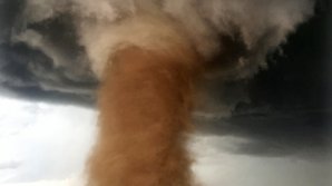 O serie de tornade au făcut ravagii în SUA: Un om a murit, iar zeci de gospodării au fost avariate