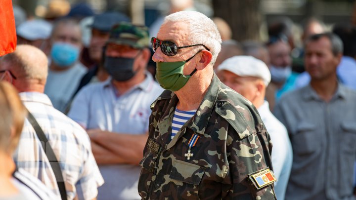 Protestul veteranilor soldat cu dosare. IGP a pornit două procese penale (FILMUL EVENIMENTELOR de IERI)