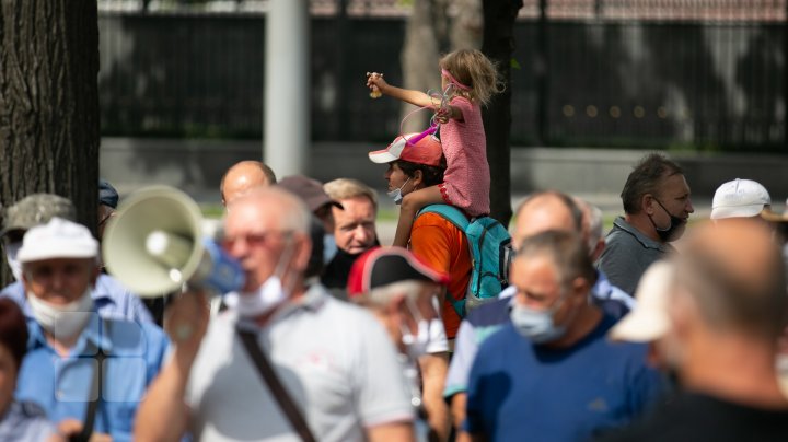 Protest la Parlament (FOTOREPORT)