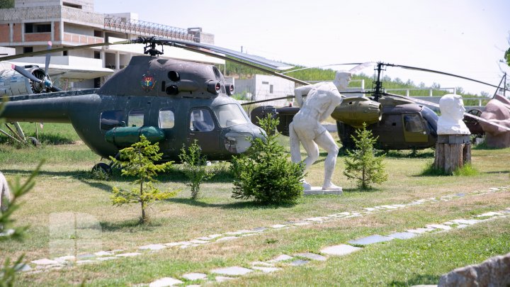 Gagarin, Dzerjinschi şi Stalin şi-au dat întâlnire într-un muzeu în aer liber într-o suburbie a Chişinăului