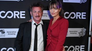 Actorul american Sean Penn s-a fi căsătorit în secret cu Leila George