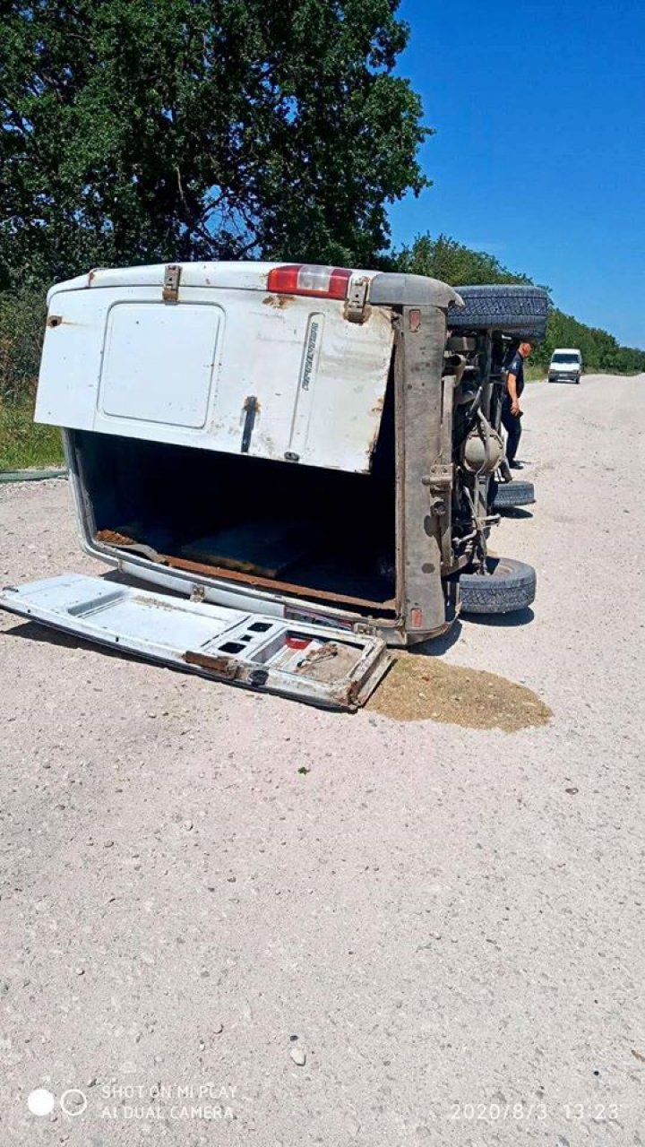 Accident grav lângă Sângerei. Un bărbat de 39 de ani a fost transportat la spital (FOTO)