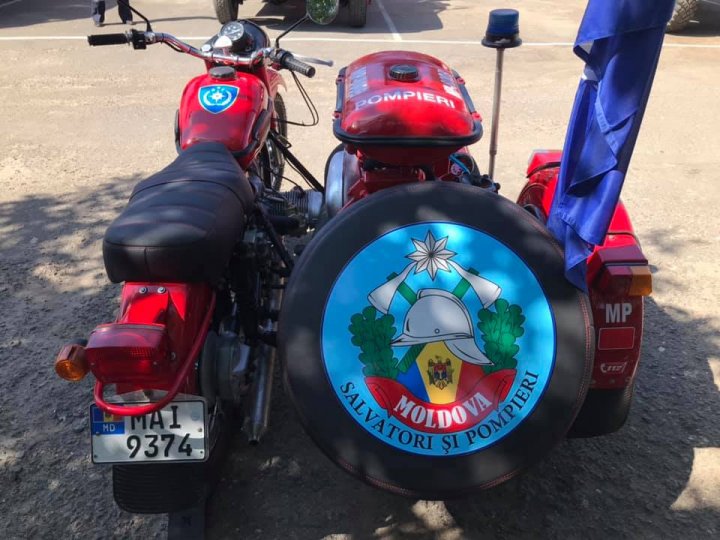 Cu motocicleta, la intervenții. Vehiculul a fost reutilat de salvatorii de la Căușeni (FOTO)